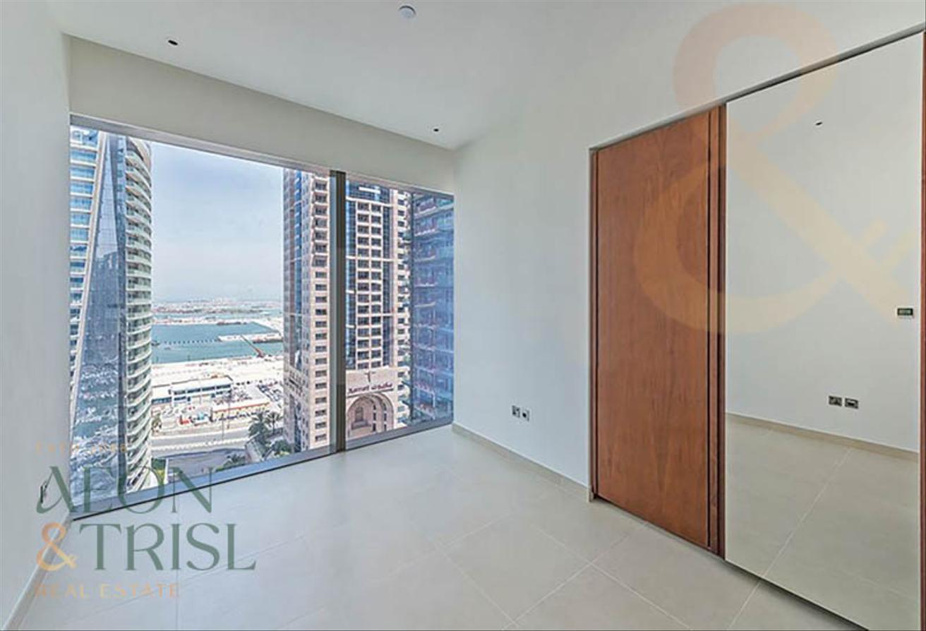 Marina Views | Large Layout | Ready to Move photo 9
