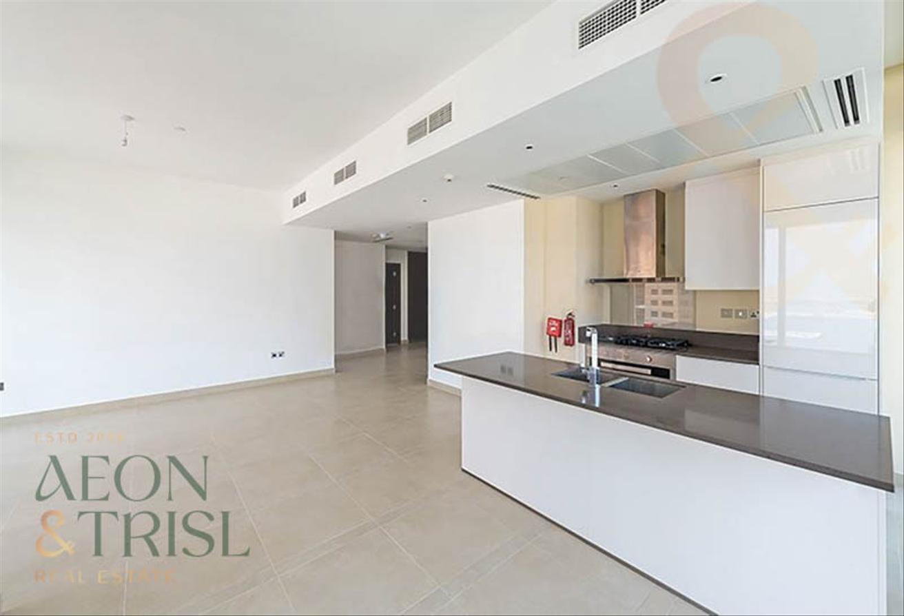 Marina Views | Large Layout | Ready to Move photo 7