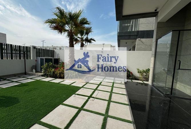 74232116 - Property Main Image