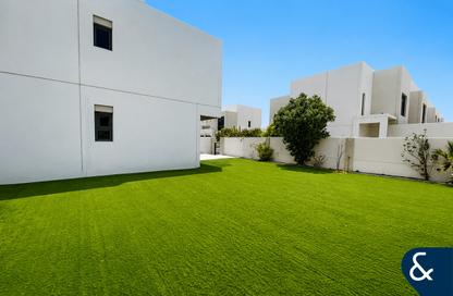 Townhouse - 4 Bedrooms - 3 Bathrooms for rent in Noor Townhouses - Town Square - Dubai Townhouse - 4 Bedrooms - 3 Bathrooms for rent in Noor Townhouses - Town Square - Dubai