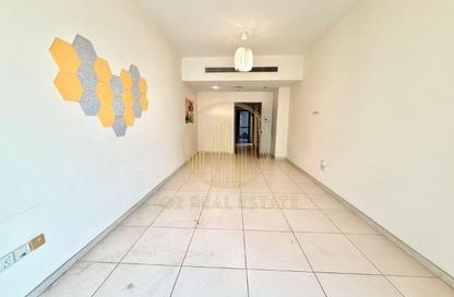 Apartment - 1 Bedroom - 2 Bathrooms for rent in International City - Dubai Apartment - 1 Bedroom - 2 Bathrooms for rent in International City - Dubai