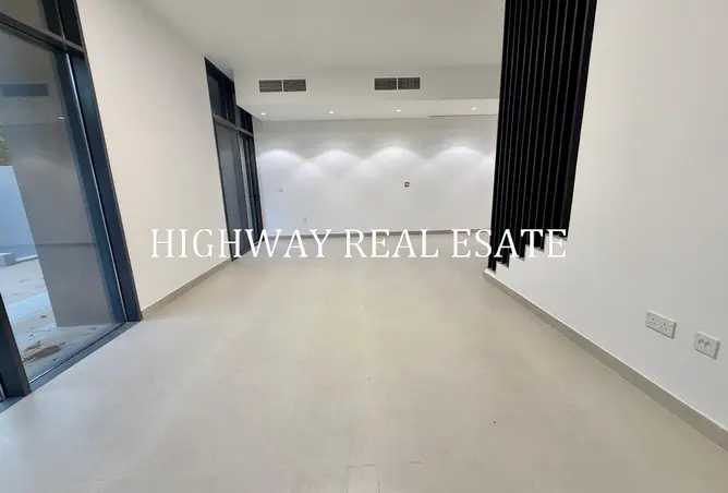 152355477 - Property Image 3