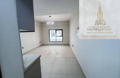 Apartment - Studio - 1 for rent in Kentia - Ajman Uptown Villas - Ajman Uptown - Ajman