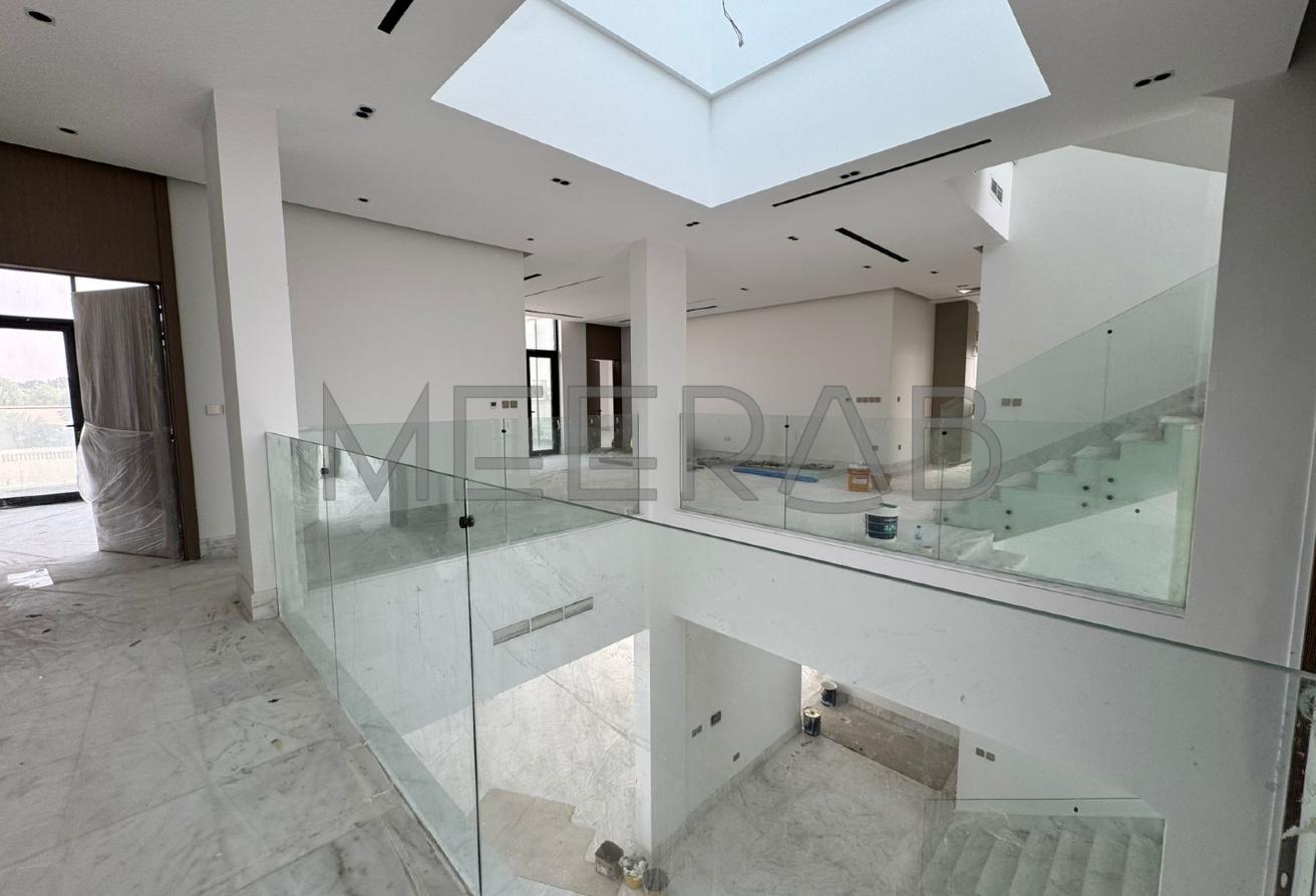 LUXURY LIVING | HIGH QUALITY | MODERN DESIGN VILLA photo 24