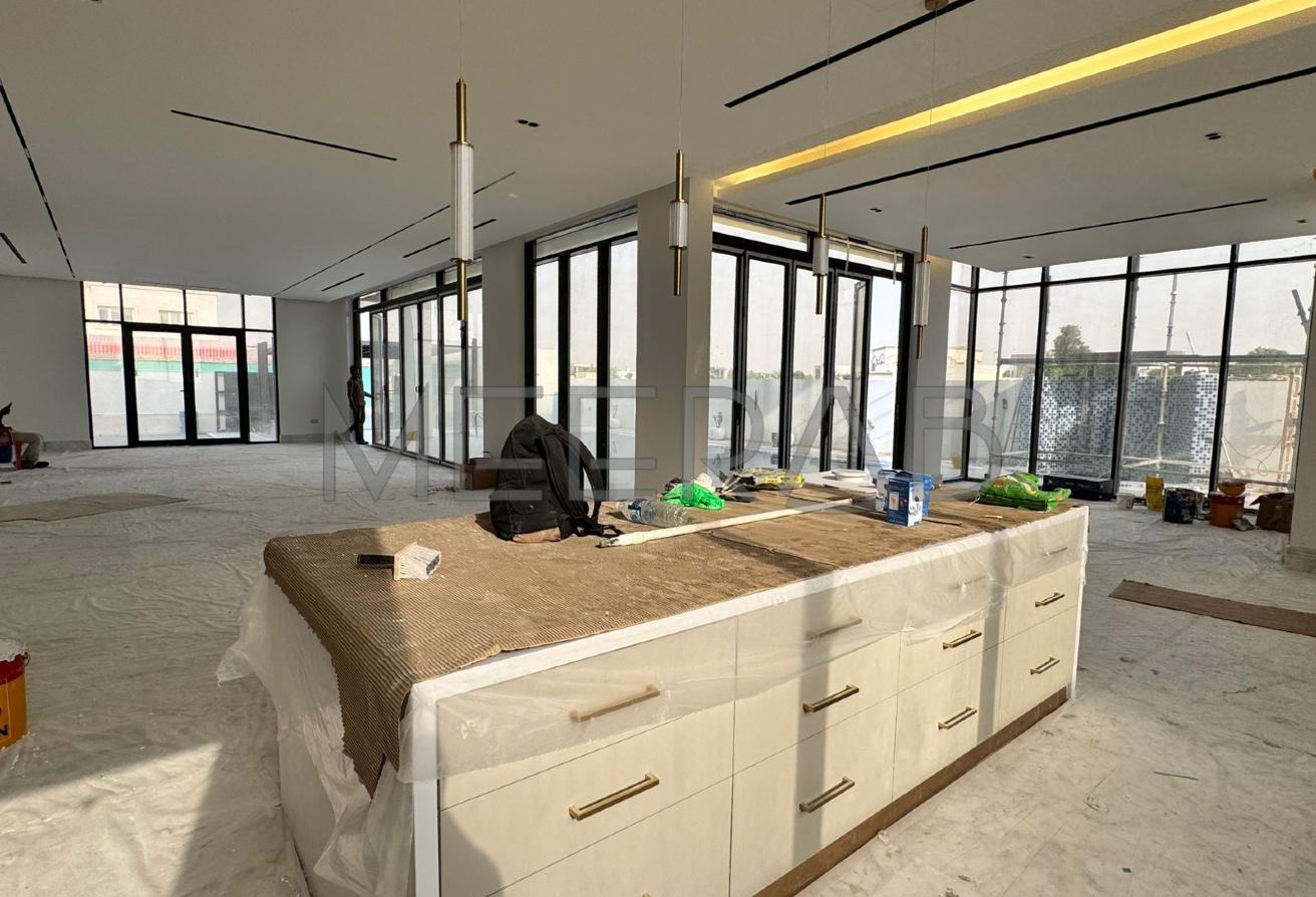 LUXURY LIVING | HIGH QUALITY | MODERN DESIGN VILLA photo 10