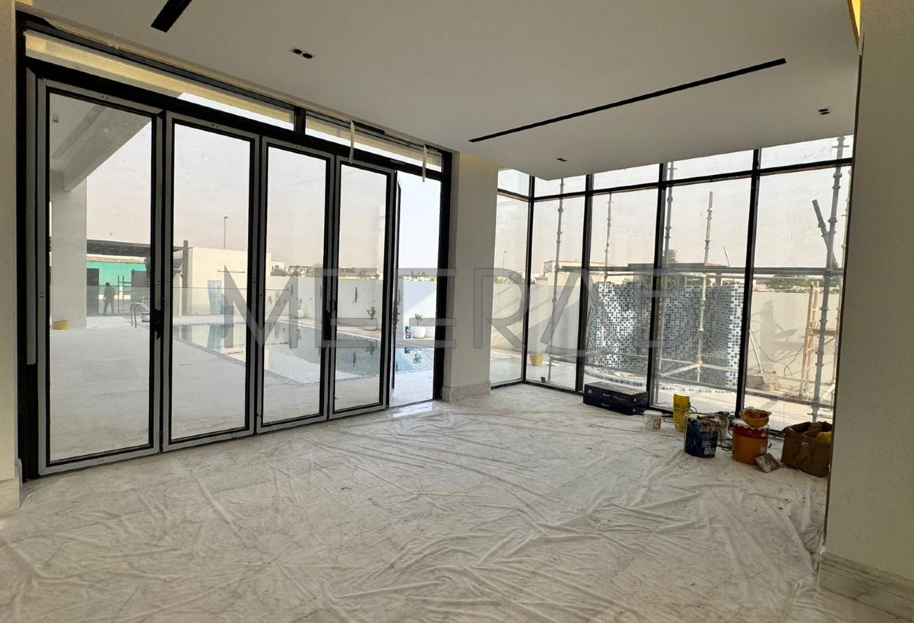 LUXURY LIVING | HIGH QUALITY | MODERN DESIGN VILLA photo 7