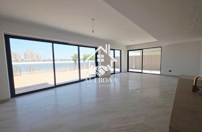 Villa - 4 Bedrooms - 7 Bathrooms for rent in Falcon Island North - Falcon Island - Al Hamra Village - Ras Al Khaimah Villa - 4 Bedrooms - 7 Bathrooms for rent in Falcon Island North - Falcon Island - Al Hamra Village - Ras Al Khaimah