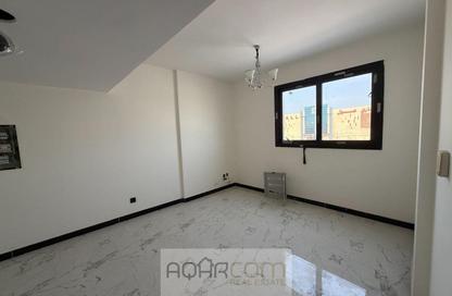 Apartment - 1 Bedroom - 2 Bathrooms for rent in Muwaileh Commercial - Sharjah