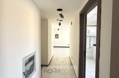 Apartment - 1 Bedroom - 2 Bathrooms for rent in Muwaileh Commercial - Sharjah