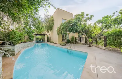 Villa - 5 Bedrooms - 5 Bathrooms for sale in Meadows 5 - Meadows - Dubai