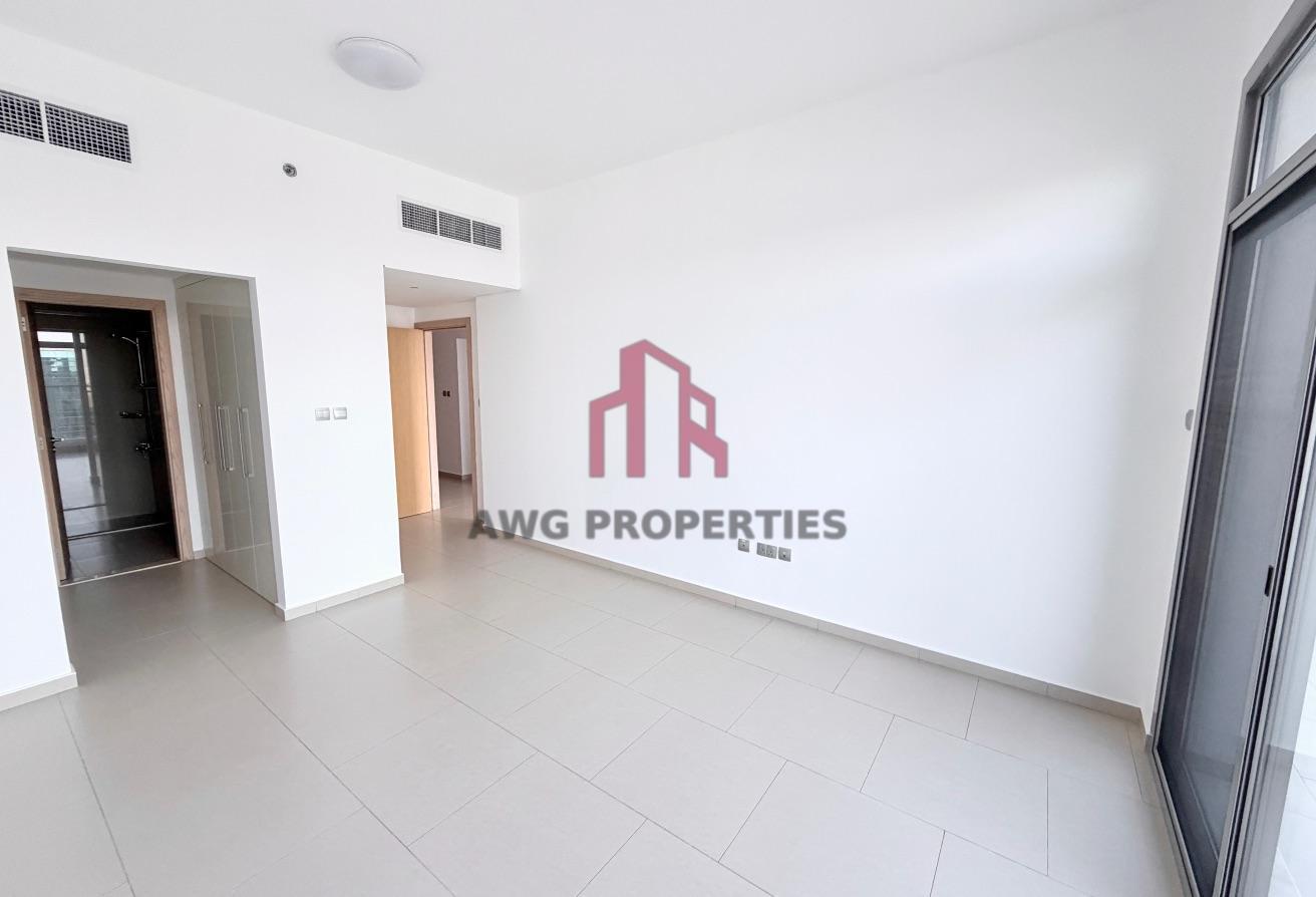 Prime location next to DCC metro|mall 21days free photo 13