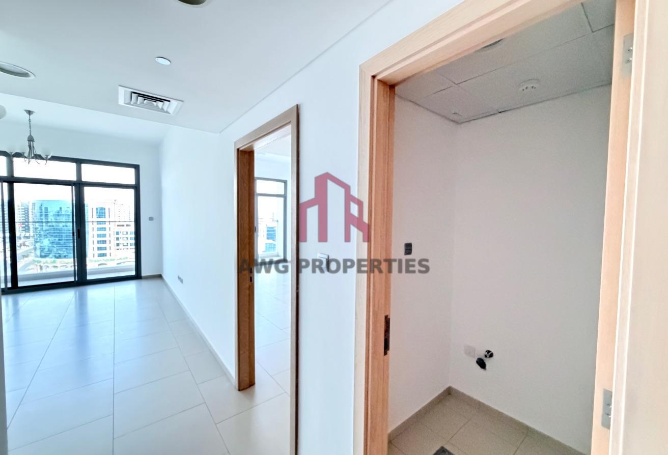 Prime location next to DCC metro|mall 21days free photo 6