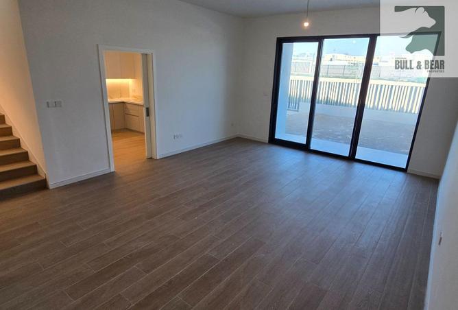 99135012 - Property Main Image