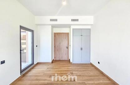 Townhouse - 4 - 5 for sale in Costa Brava - Damac Lagoons - Dubai
