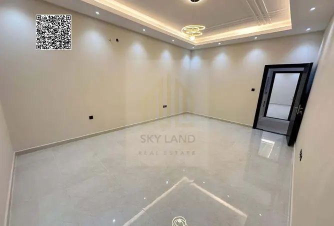 135181438 - Property Image 3