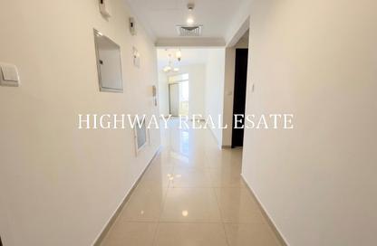 Apartment - 1 Bedroom - 2 Bathrooms for rent in Muwailih Building - Muwaileh - Sharjah