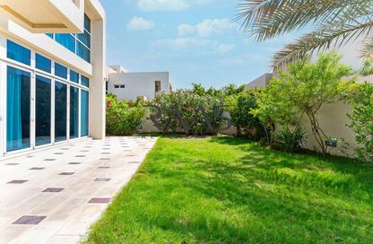 فيلا - 4 - 5 للايجار في فينيتو - الواجهة المائية - دبي