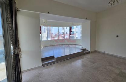 Apartment - 3 Bedrooms - 4 Bathrooms for sale in KG Tower - Dubai Marina - Dubai