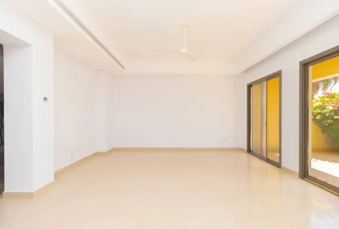 145516128 - Property Image 3