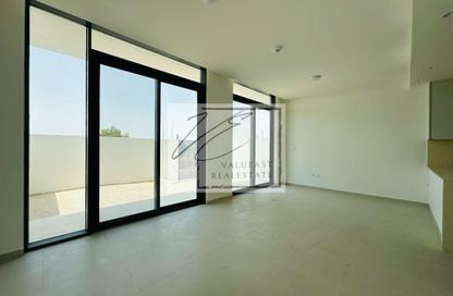 Townhouse - 3 Bedrooms - 4 Bathrooms for rent in Greenview 3 - Emaar South - Dubai South (Dubai World Central) - Dubai Townhouse - 3 Bedrooms - 4 Bathrooms for rent in Greenview 3 - Emaar South - Dubai South (Dubai World Central) - Dubai