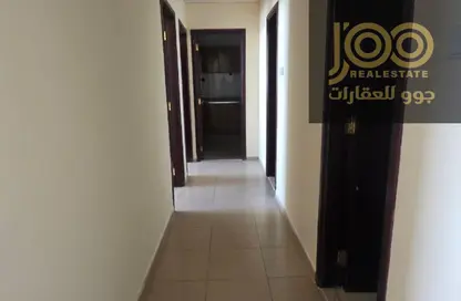 شقة - 2 غرف نوم - 2 حمامات للايجار في ضاحية السلامة - أم القيوين