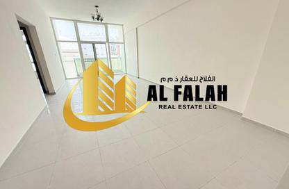 Apartment - 2 Bedrooms - 2 Bathrooms for rent in Al Khan Corniche - Al Khan - Sharjah Apartment - 2 Bedrooms - 2 Bathrooms for rent in Al Khan Corniche - Al Khan - Sharjah