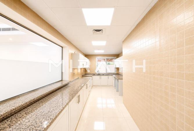 111406382 - Property Image 3