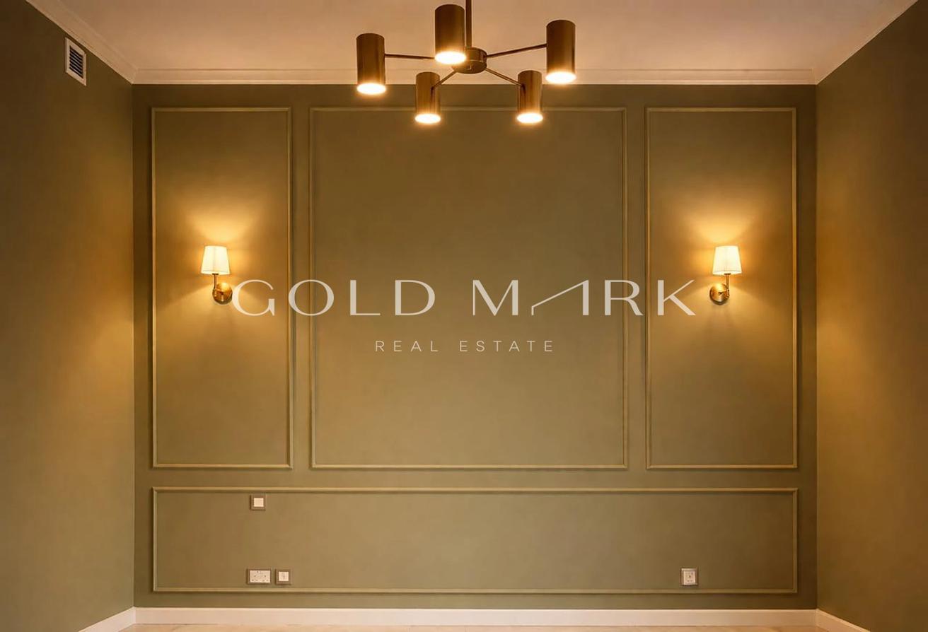 Spacious Corner Villa | Large Plot | Immaculate photo 15