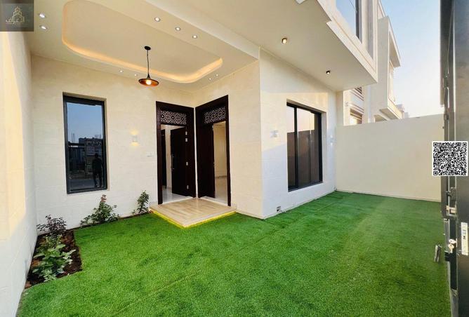 112278302 - Property Image 3