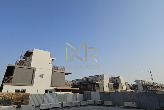 83233307 - صورة العقار 3