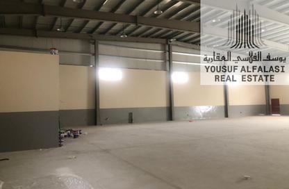 Warehouse - Studio - 2 Bathrooms for rent in Umm Al Thuoob - Umm Al Quwain