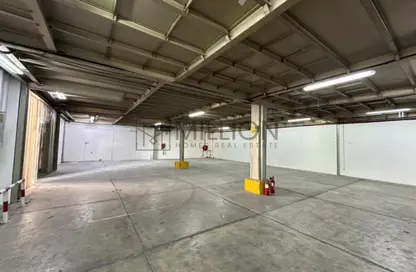 مستودع - استوديو - 1 حمام للايجار في أم الرمول - دبي