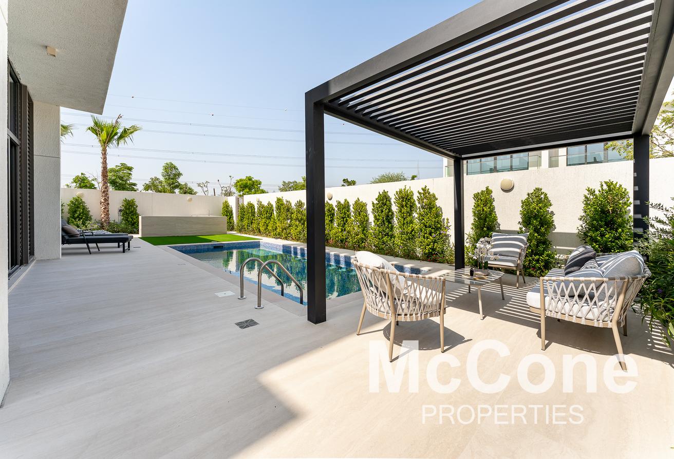 Custom Villa | Rare | Fully Furnished photo 30