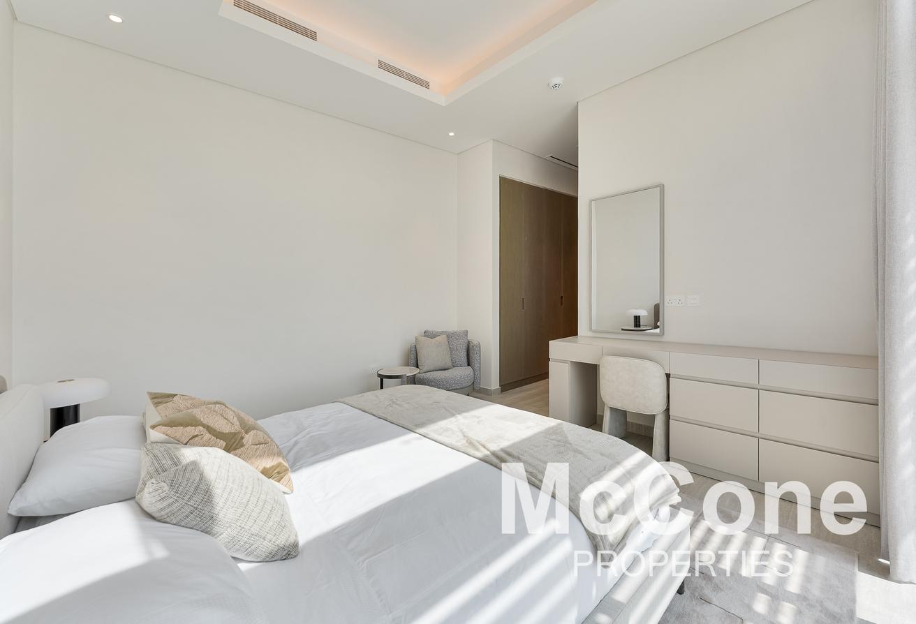 Custom Villa | Rare | Fully Furnished photo 15