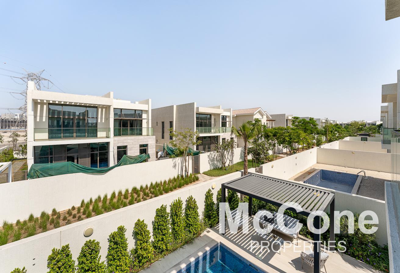 Custom Villa | Rare | Fully Furnished photo 27