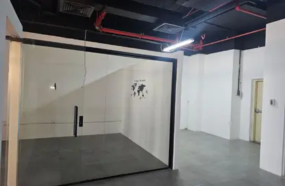 Shop - Studio - 1 Bathroom for rent in Salah Al Din Building - Al Khabisi - Deira - Dubai Shop - Studio - 1 Bathroom for rent in Salah Al Din Building - Al Khabisi - Deira - Dubai