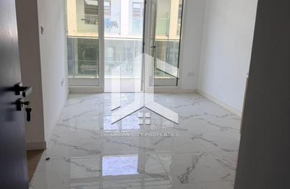 Apartment - 1 - 1 for sale in Oasis 1 - Oasis Residences - Masdar City - Abu Dhabi Apartment - 1 - 1 for sale in Oasis 1 - Oasis Residences - Masdar City - Abu Dhabi