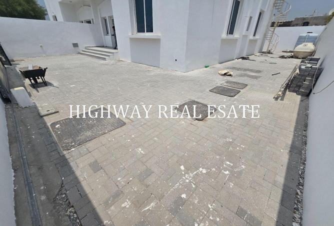 131537800 - Property Image 2
