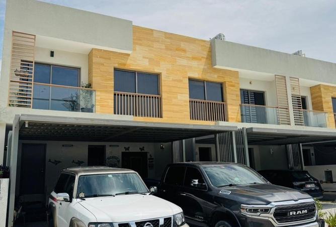 76592172 - Property Image 2