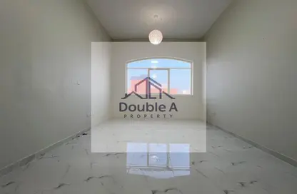 شقة - 4 غرف نوم - 3 حمامات للايجار في مدينة الرياض - أبوظبي