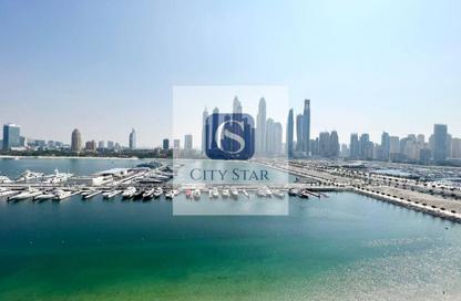 Apartment - 3 - 4 for sale in Marina Vista Tower 1 - Marina Vista - Emaar Beachfront - Dubai Harbour - Dubai