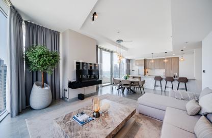 Apartment - 2 - 4 for sale in Stella Maris - Dubai Marina - Dubai