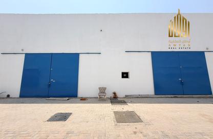 Warehouse - Studio for sale in Al Jlail - Al Sajaa - Sharjah
