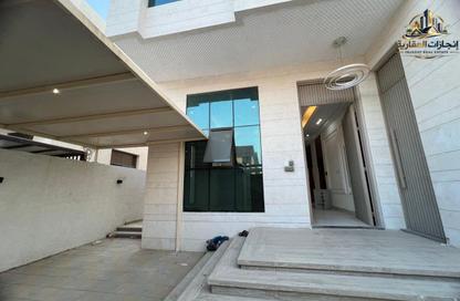 Villa - 4 - 5 for sale in Al Zaheya Gardens - Al Zahya - Ajman