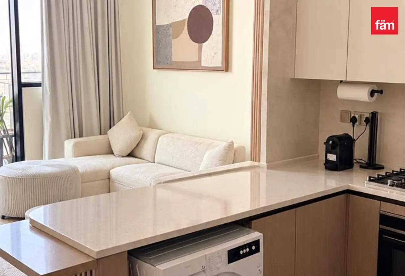 165579503 - Property Main Image