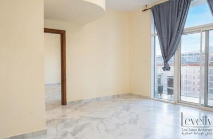 Apartment - 1 Bedroom - 2 Bathrooms for rent in Millennium Binghatti Residences - Business Bay - Dubai Apartment - 1 Bedroom - 2 Bathrooms for rent in Millennium Binghatti Residences - Business Bay - Dubai