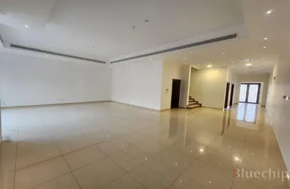 Compound - 4 Bedrooms - 5 Bathrooms for rent in Al Barsha 1 - Al Barsha - Dubai