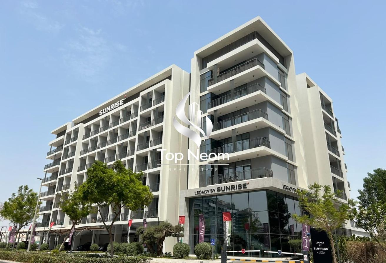 COMMUNITY VIEW || HIGH CLASS AMENITIES || VACANT photo 6