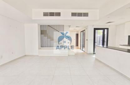 Townhouse - 3 - 4 for rent in Sarab 2 - Aljada - Sharjah