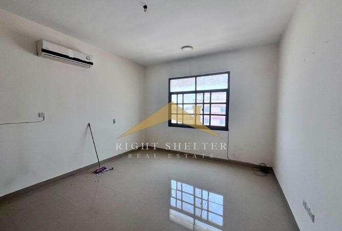 109504202 - Property Image 2